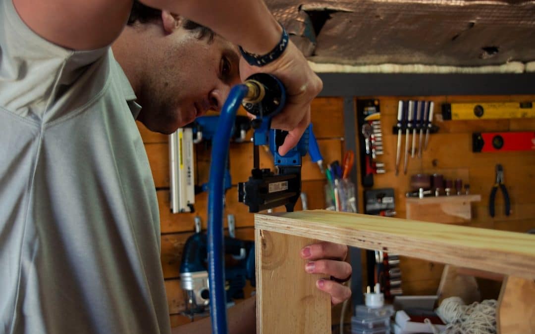 cabinet maker carpenter