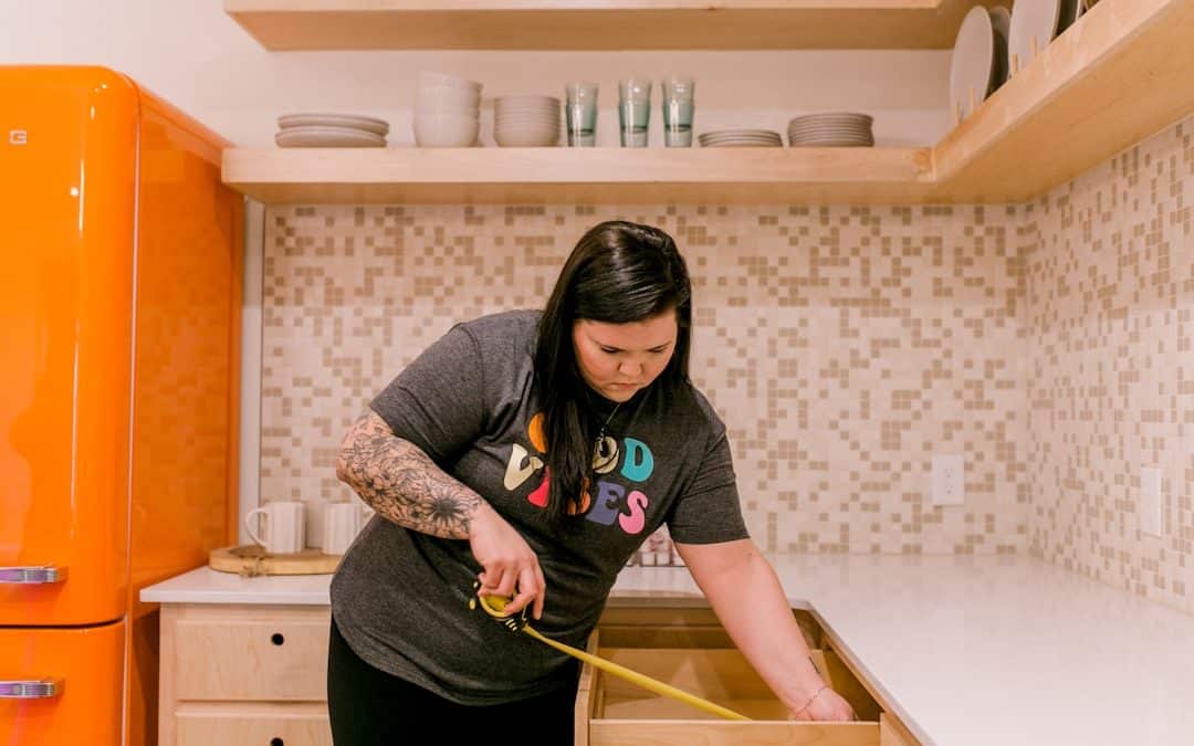 installing pull out cabinet drawers